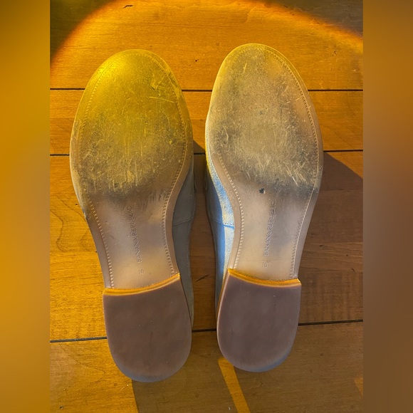 Banana Republic women’s penny loafer, US size 10 - Picture 2 of 5